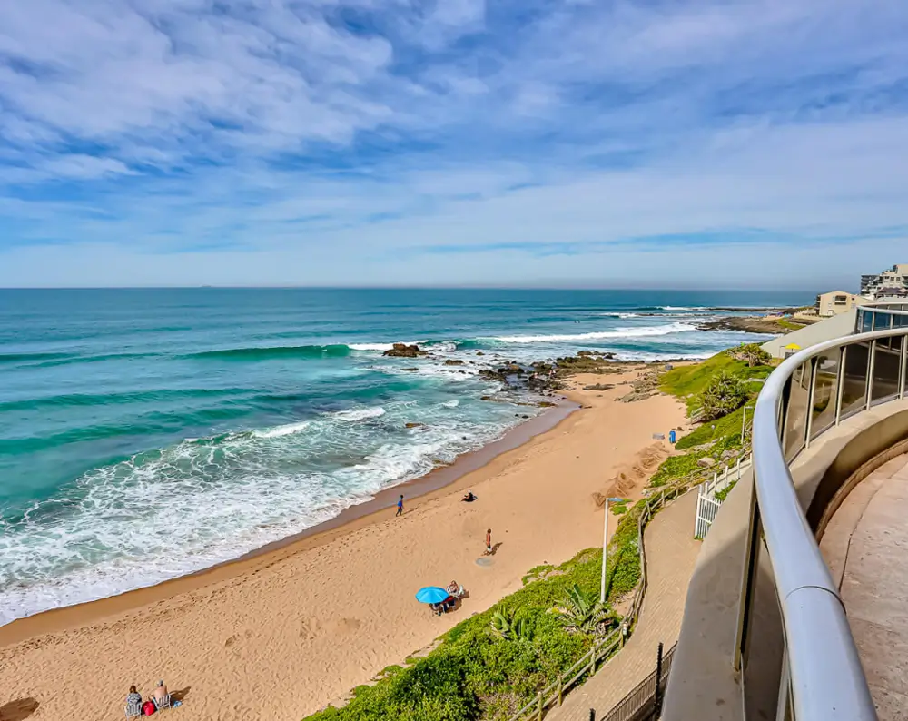 choose accommodation close to the ballito coastline